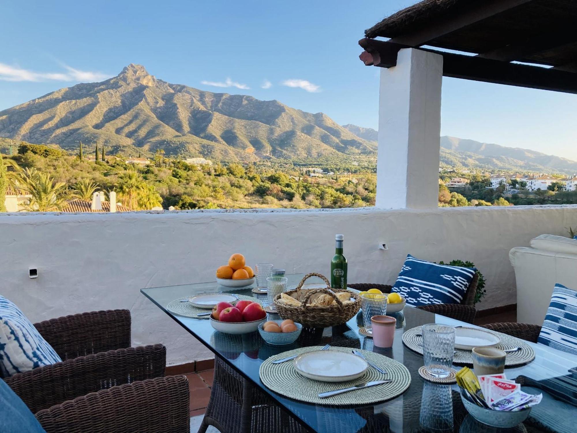 Las Lomas - Pool, Terrace & View Μαρμπέλλα Εξωτερικό φωτογραφία